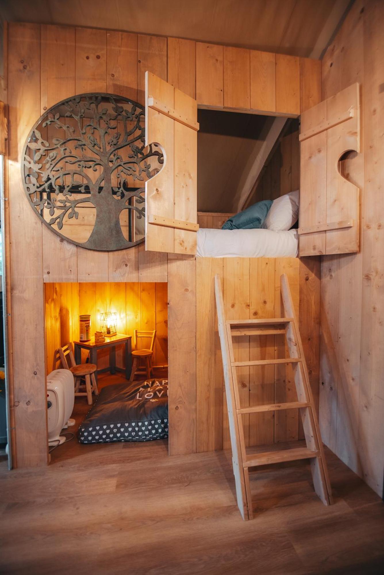 Cosy Forest Lodge Penrhos  Extérieur photo