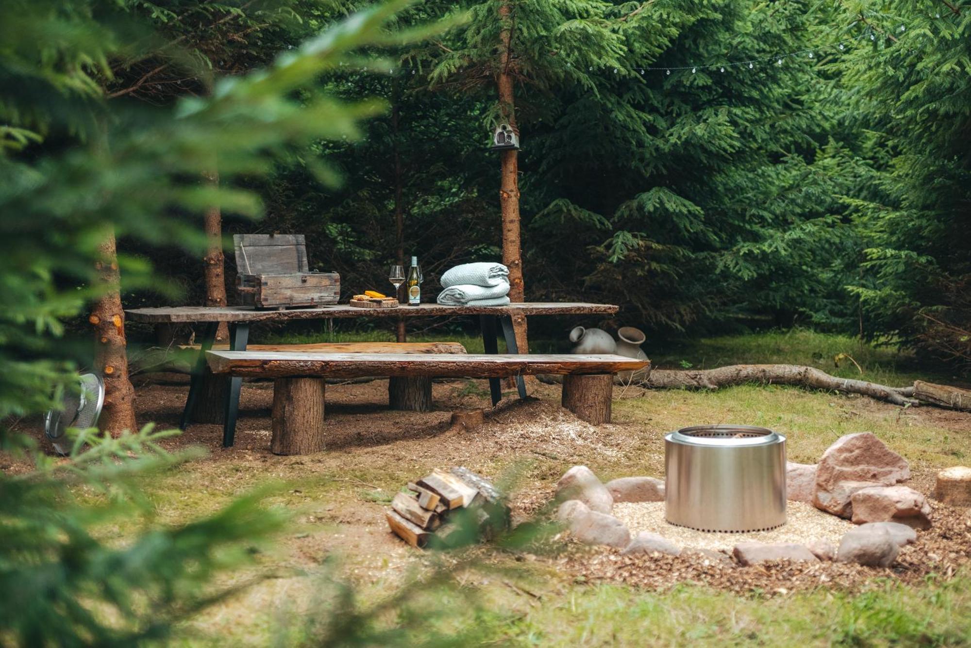 Cosy Forest Lodge Penrhos  Extérieur photo
