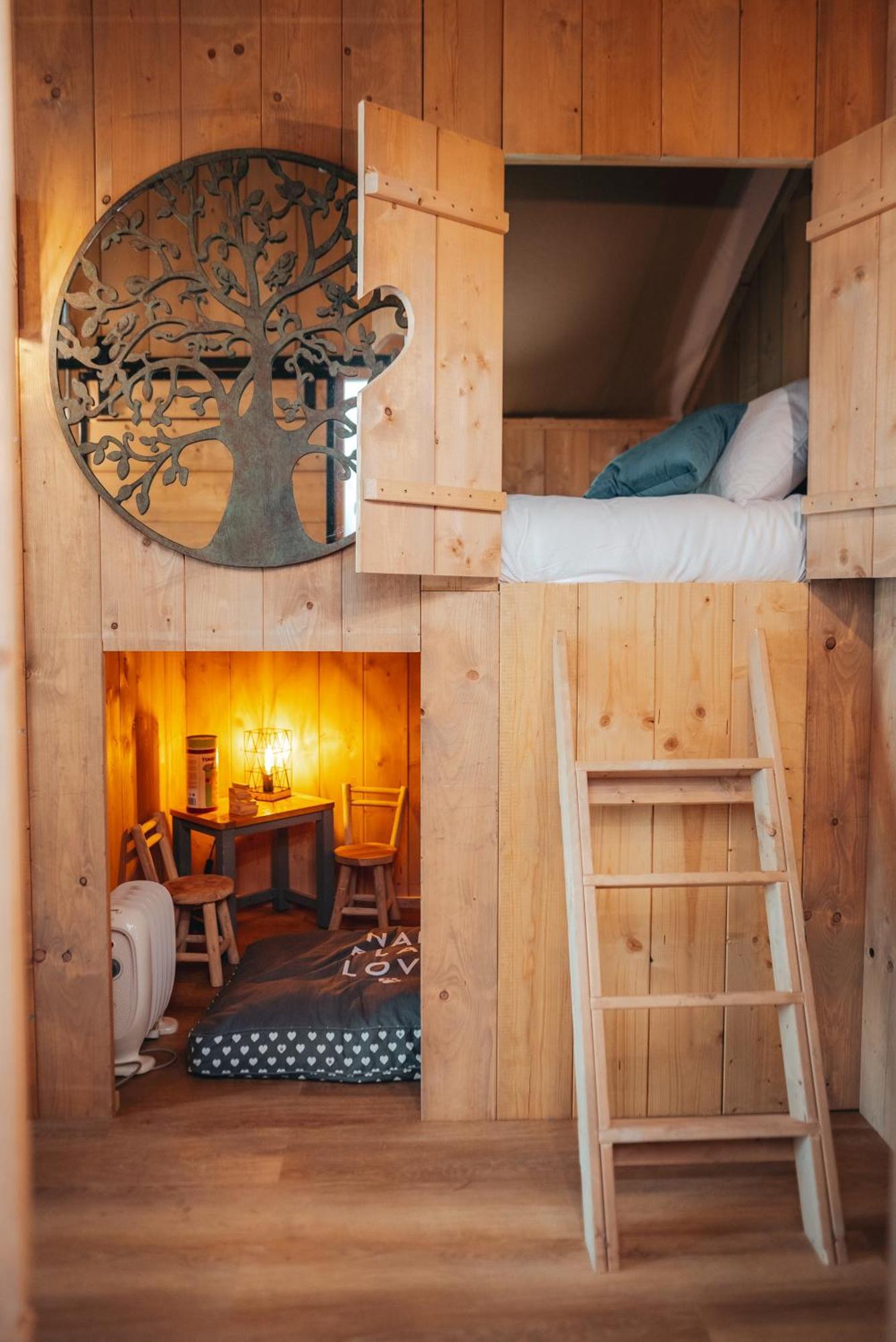 Cosy Forest Lodge Penrhos  Extérieur photo