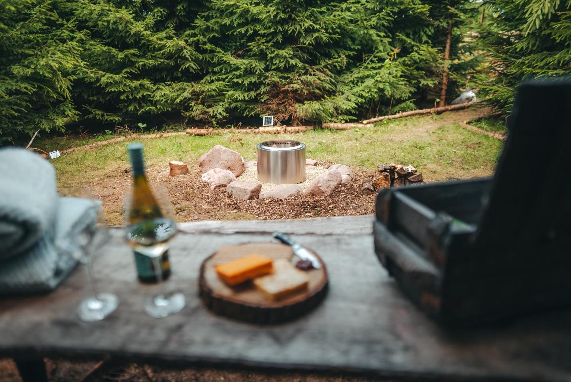 Cosy Forest Lodge Penrhos  Extérieur photo